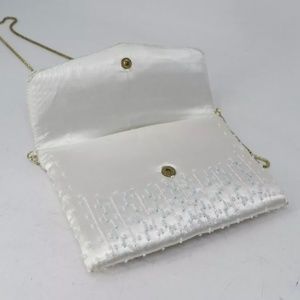 Vtg La Regale Handbag Purse Clutch White Satin Pink Blue Pastel Beaded Bag Chain